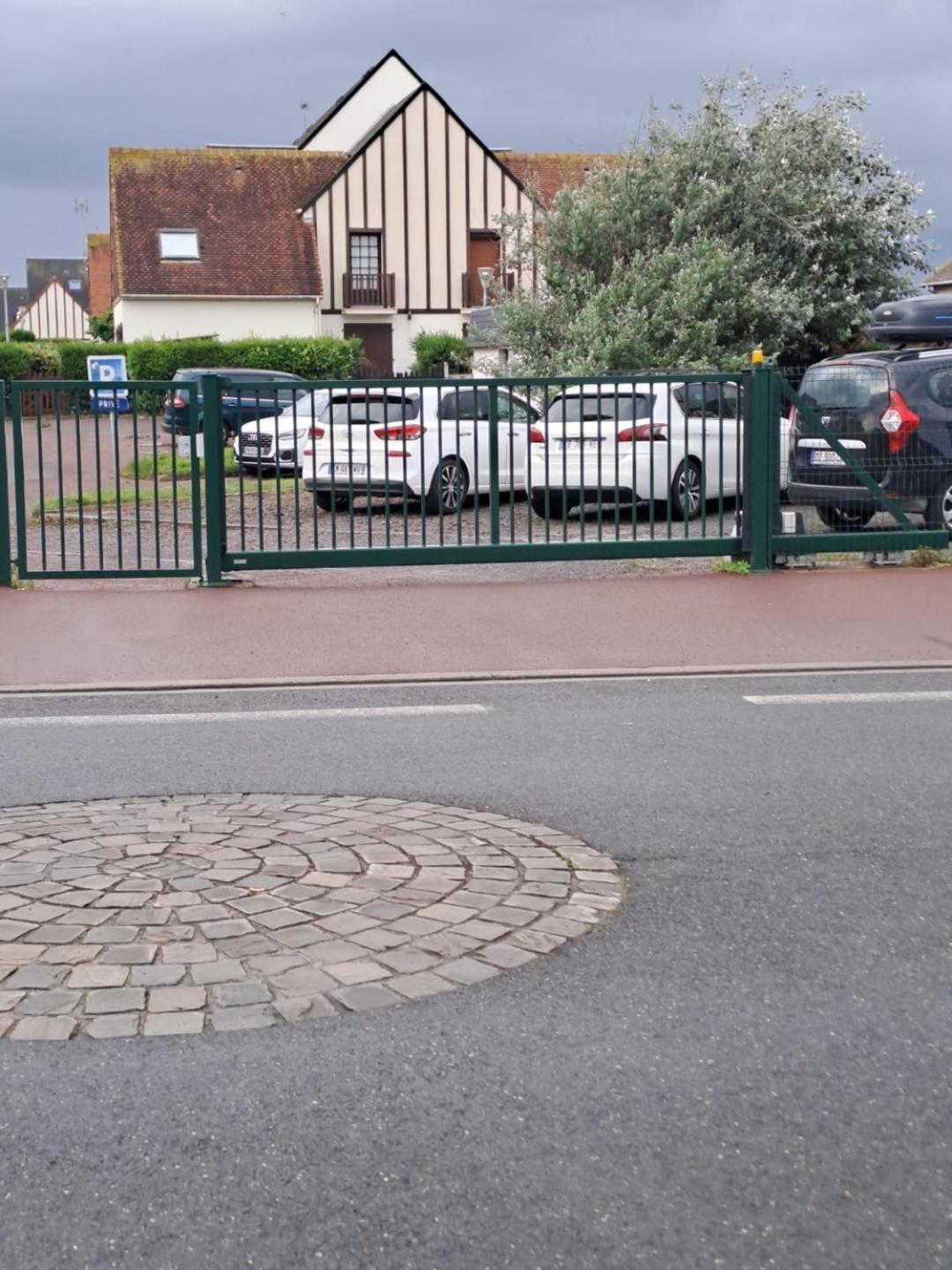 Le Triplex Cote Plage Plein Sud クルル・シュル・メール エクステリア 写真
